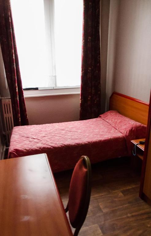Hotel Coq Hardi Lila Habitación foto